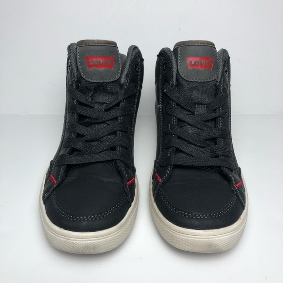 Levi’s Athletic Sneakers - Picture 2 of 7